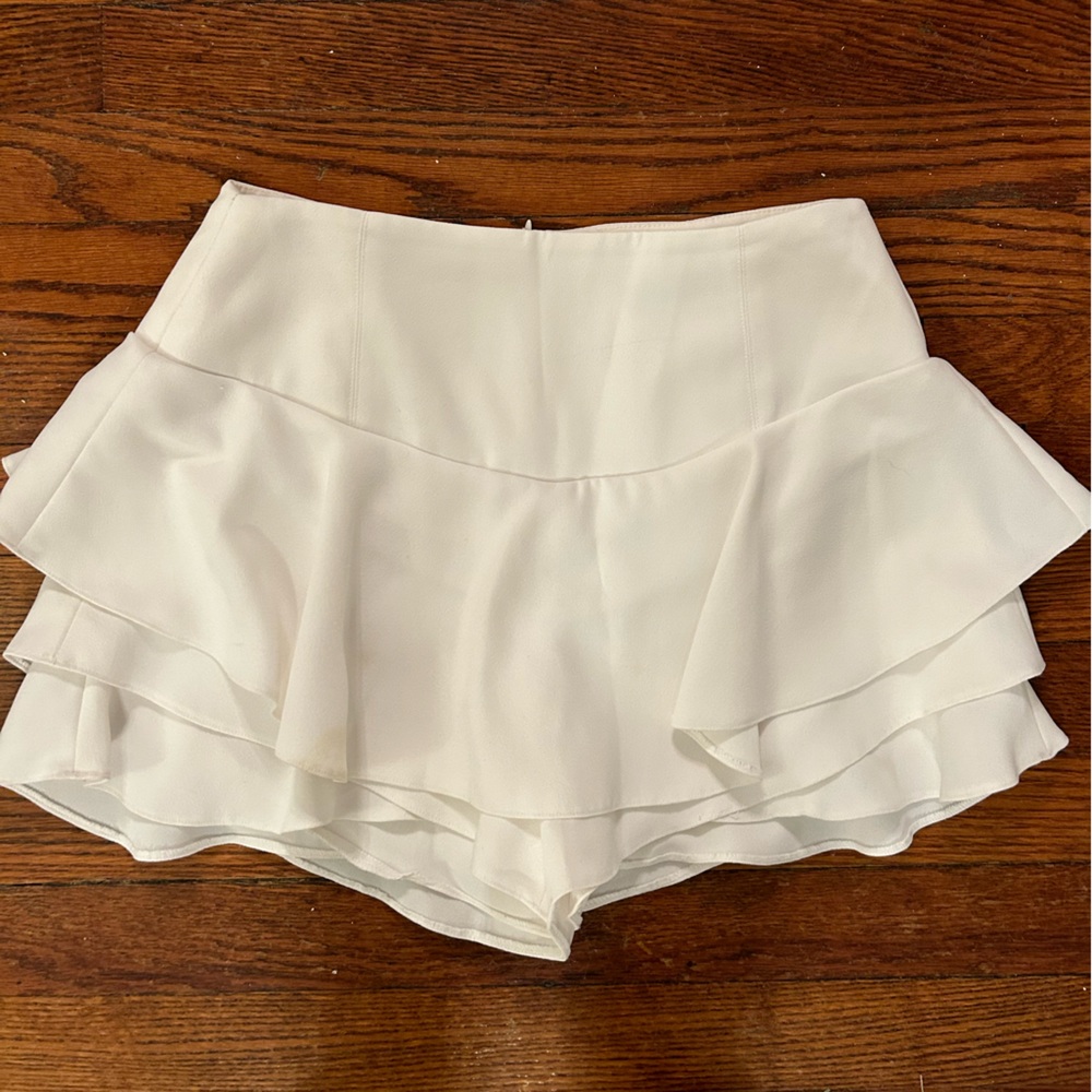 White Zara ruffle skirt